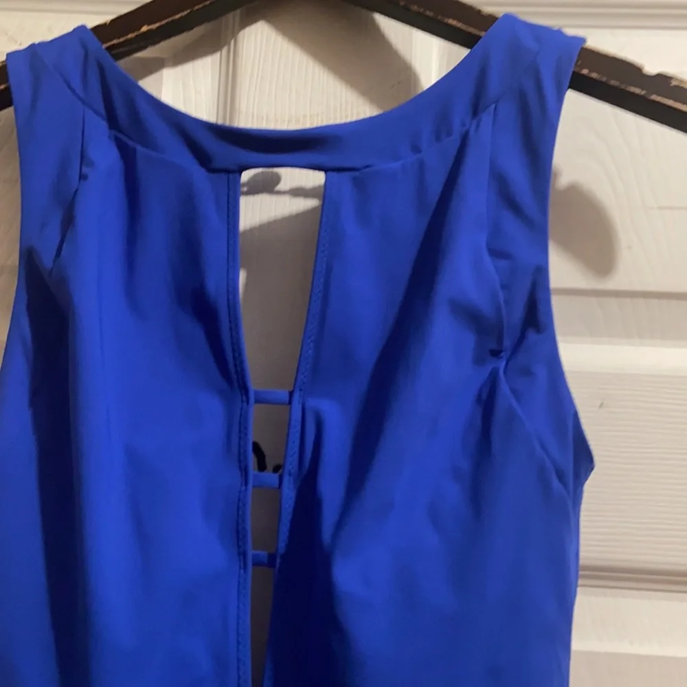 SHAN - Picture 2 of 14